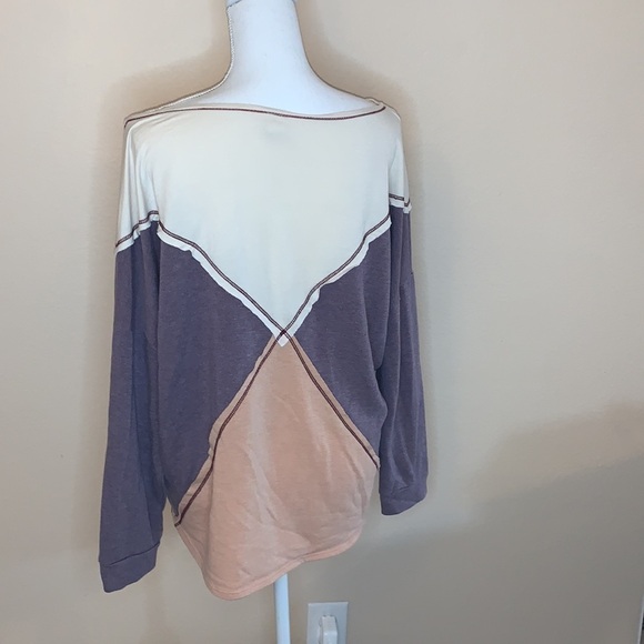 Color block long sleeve top - Picture 4 of 6